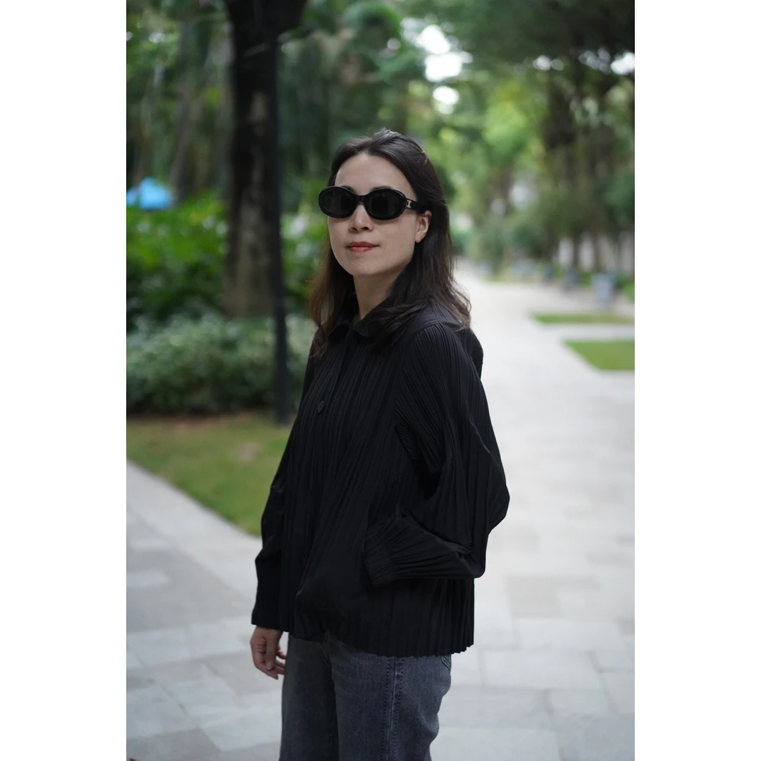 时尚翻领褶皱设计感短外套MA3SYGZ0014