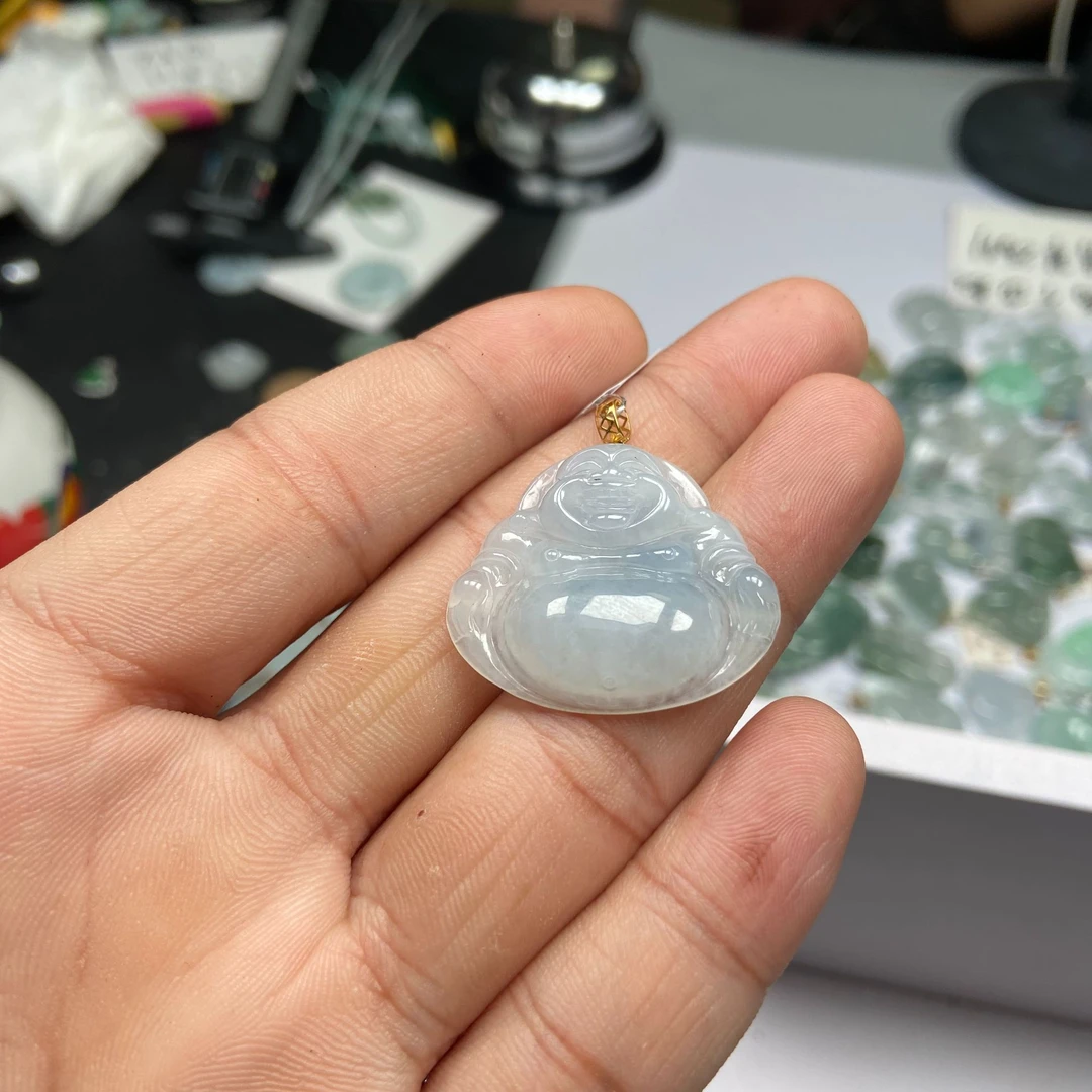 天然缅甸A货翡翠冰佛公