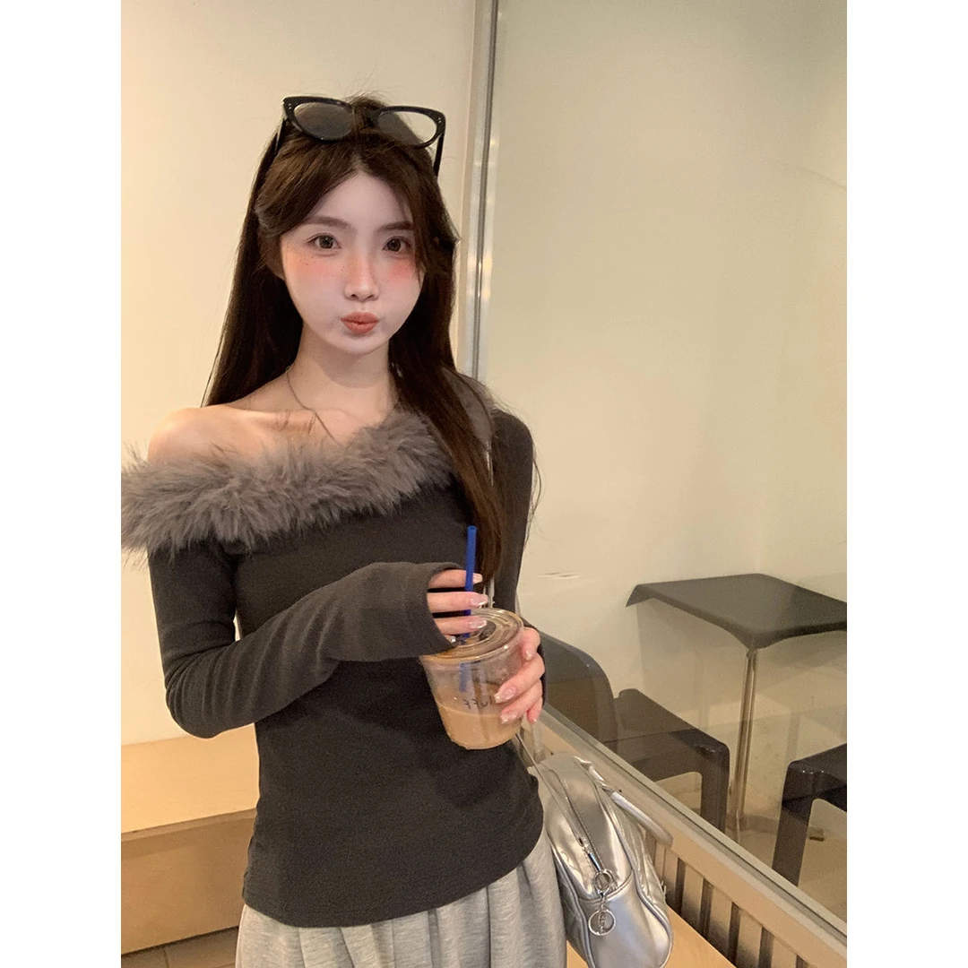 美式复古毛毛领拼接斜肩打底衫T恤女秋冬季甜辣修身显瘦德绒上衣