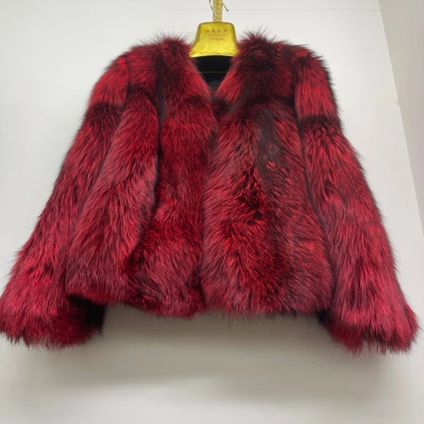 新款时尚短外套 银狐网红气质女款V 领外套