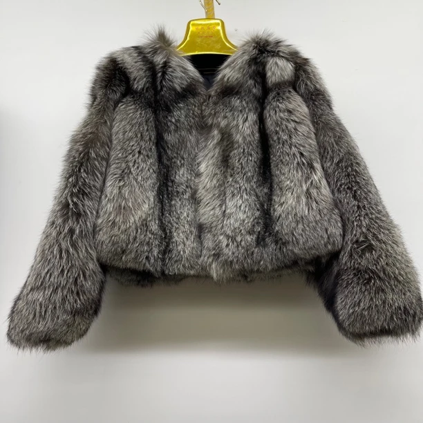 50时尚新款女装V领狐狸毛短外套