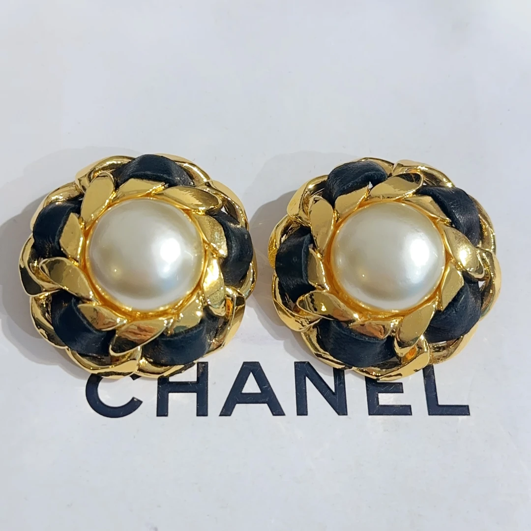 95新 Chanel/香奈儿 Chanel vintage香奈儿中古皮穿珍珠耳夹