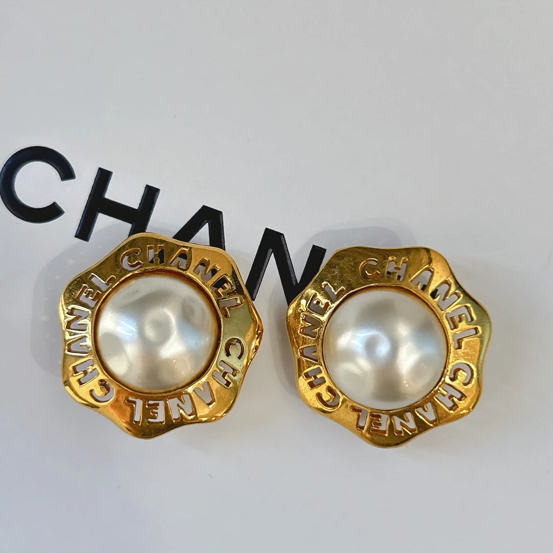 95新 Chanel/香奈儿 Chanel vintage香奈儿中古镂空字母珍珠耳夹