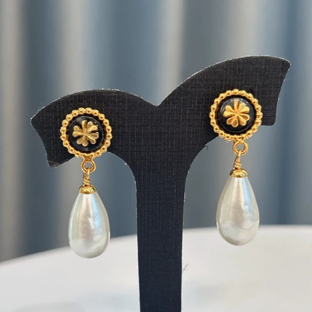 95新 Chanel/香奈儿 Chanel vintage香奈儿中古黑金珍珠耳夹