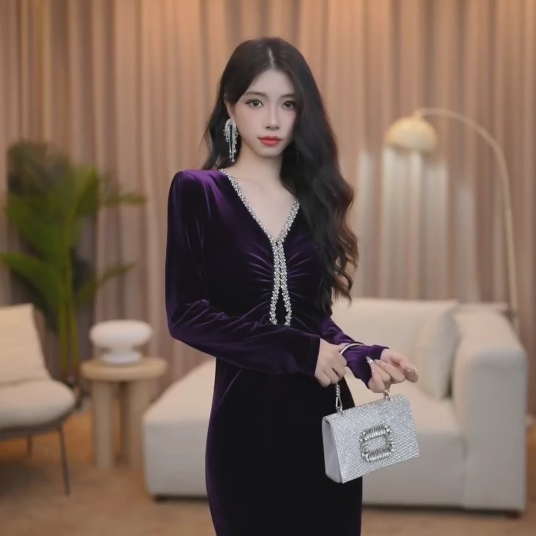 【小雪】法式名媛秋冬新款时尚显瘦复古v领优雅鱼尾连衣裙-SW0478