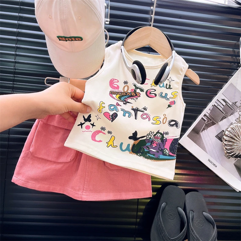 儿童背心无袖T恤上衣2024款印花男女童时髦夏季短款百搭纯棉吊带