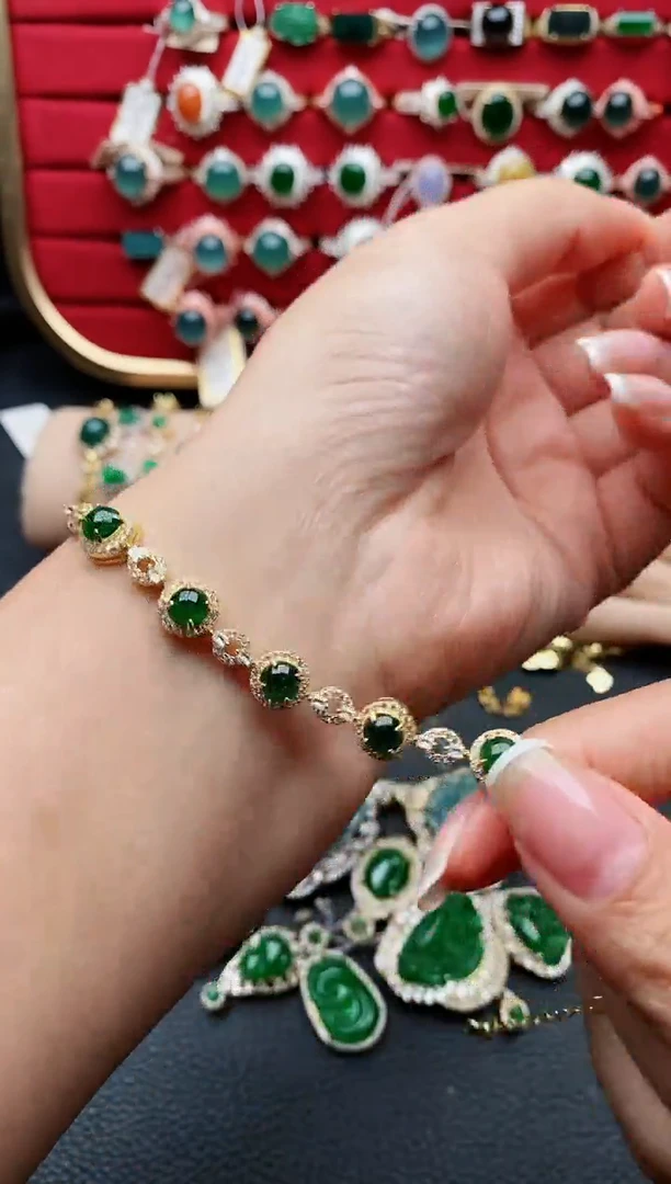【闪购商品】翡翠手链未镶嵌1