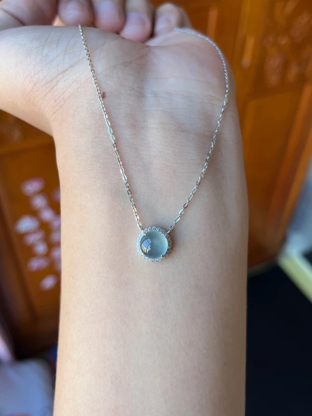 s925银镶翡翠冰种卡7.5mm吊坠