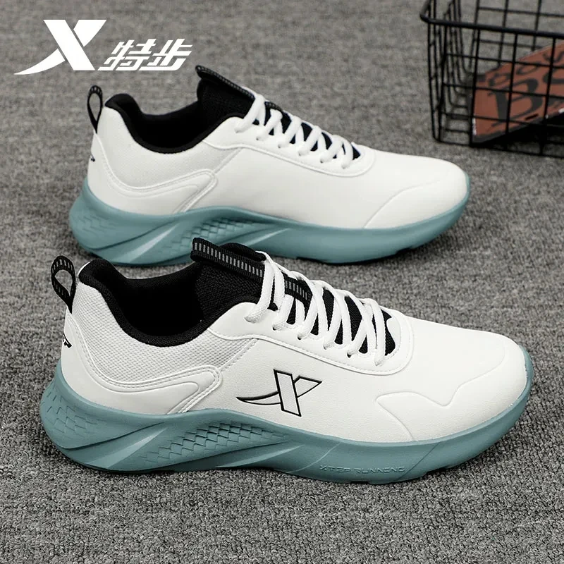 特步男鞋新款冬季轻便鞋子官方旗舰店正品冬季皮面运动休闲鞋子男