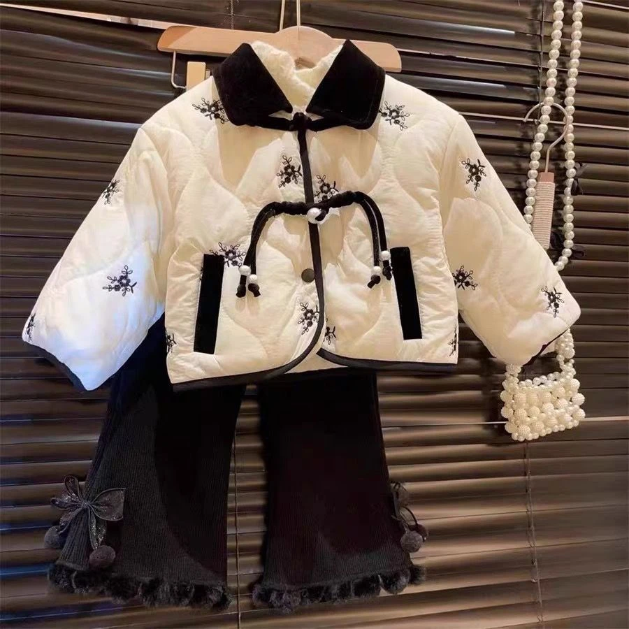 女宝宝冬装加绒套装新款洋气服外套女童袄保暖衣两件套