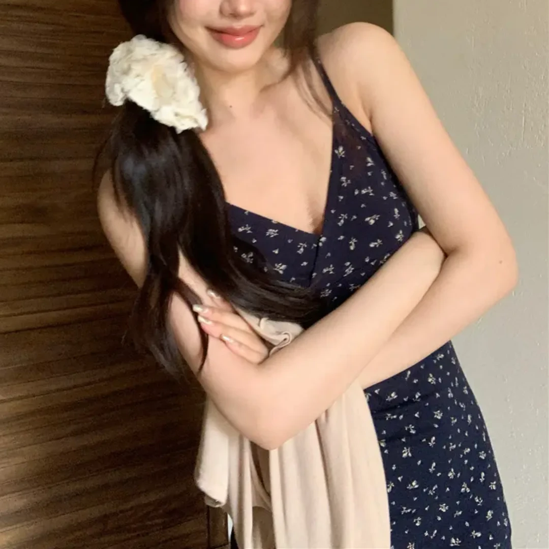 春夏新款碎花吊带小个子连衣裙子女网红02