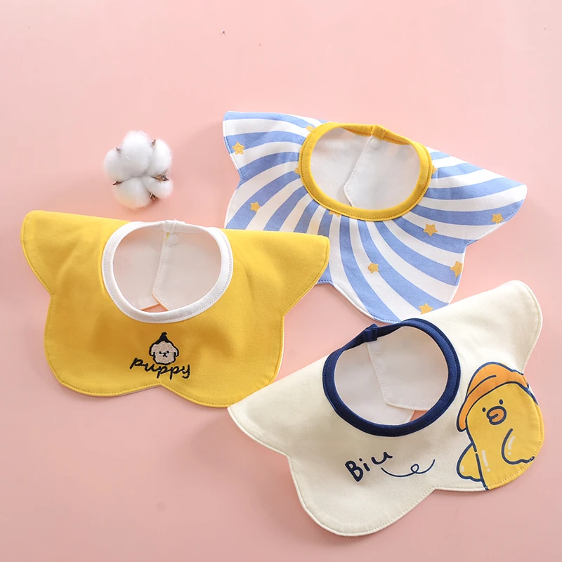 口水巾婴儿宝宝围嘴防水吃饭围兜男新生幼儿360度旋转防吐奶四季