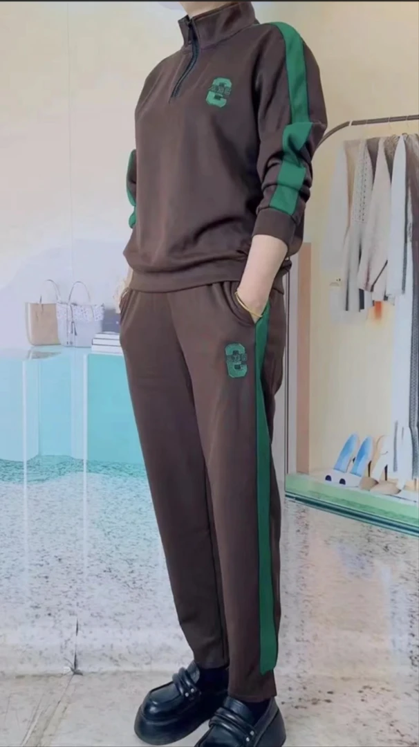 套装休闲运动套装