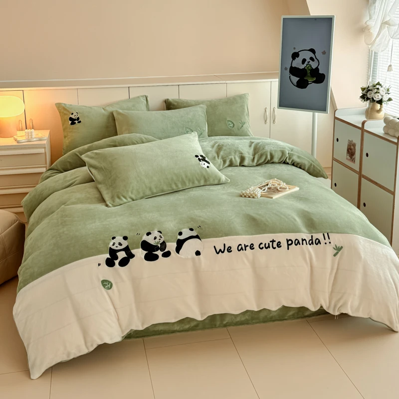 LM 6167 新款牛奶绒刺绣四件套 胖达-哈密绿