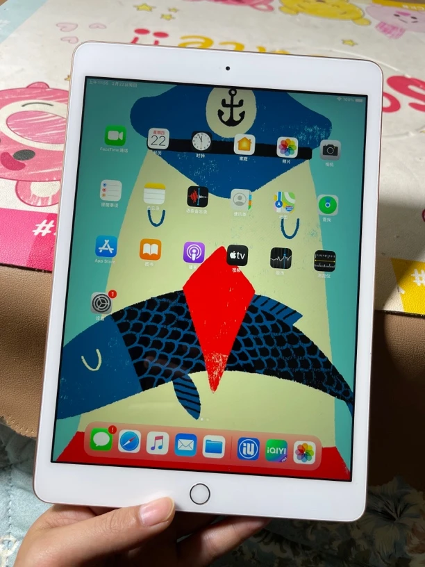 90新 Apple/苹果 Ipad7 国行2019 全部原装32G 有划痕