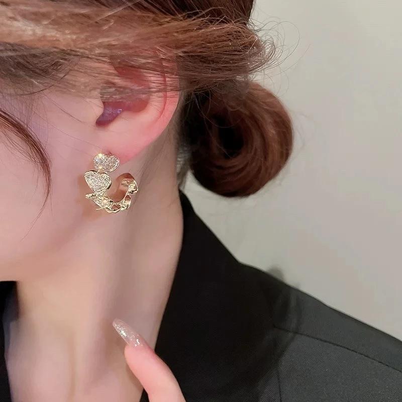 铜合金合成锆石耳饰 爱心C形耳环欧美时尚轻奢气质耳饰QC2395