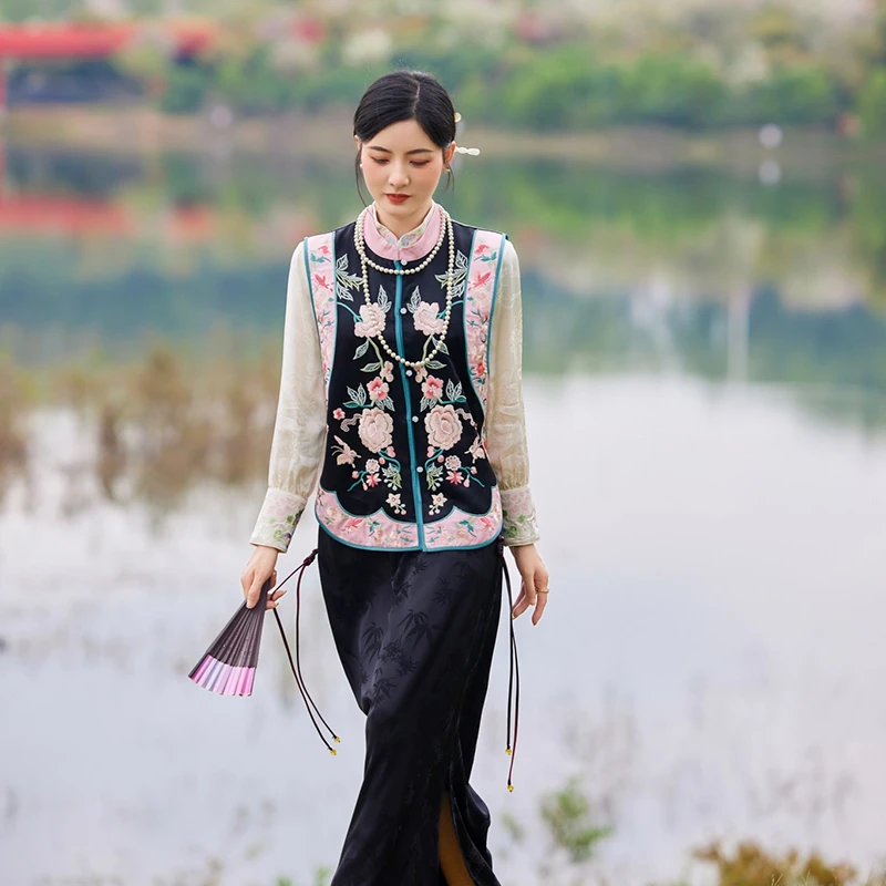 马甲女中国风重工刺绣高级感短款百搭国潮外搭马夹国风上衣-8081