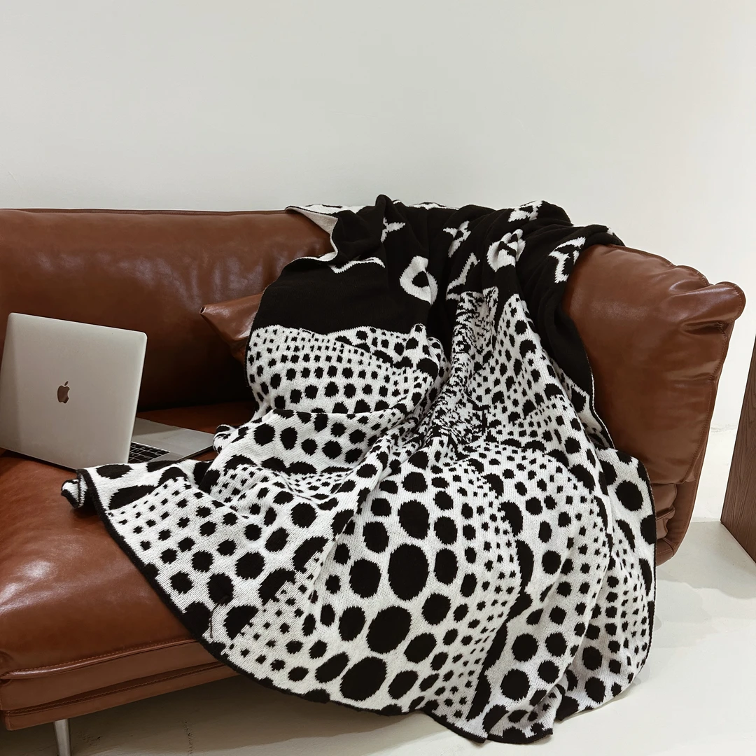 美式轻奢客厅装饰毯多功能毯子午睡毯披肩毯针织休闲毯