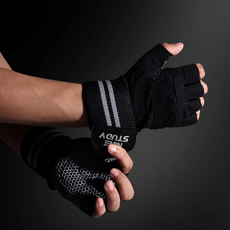 健身手套男半指运动护腕引体向上训练单杠女锻炼防滑哑铃器械撸铁