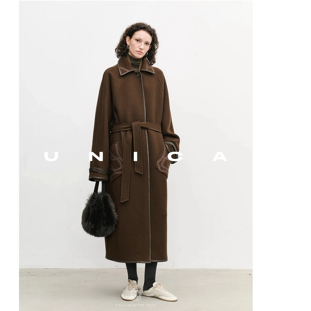 UNICA/摩登经典小马刺绣系列_皮边饰山羊绒羊毛时髦廓形大衣