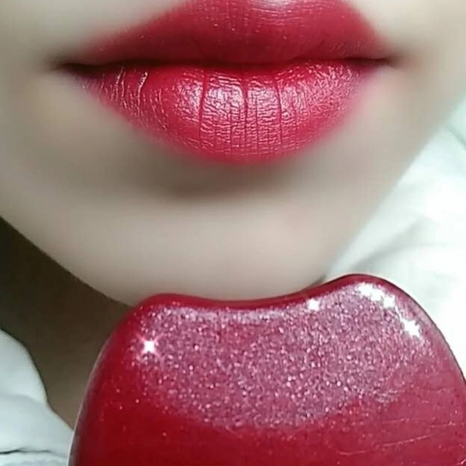 懒人唇形唇膏一抿成妆不易脱色不易沾杯口红唇膏学生