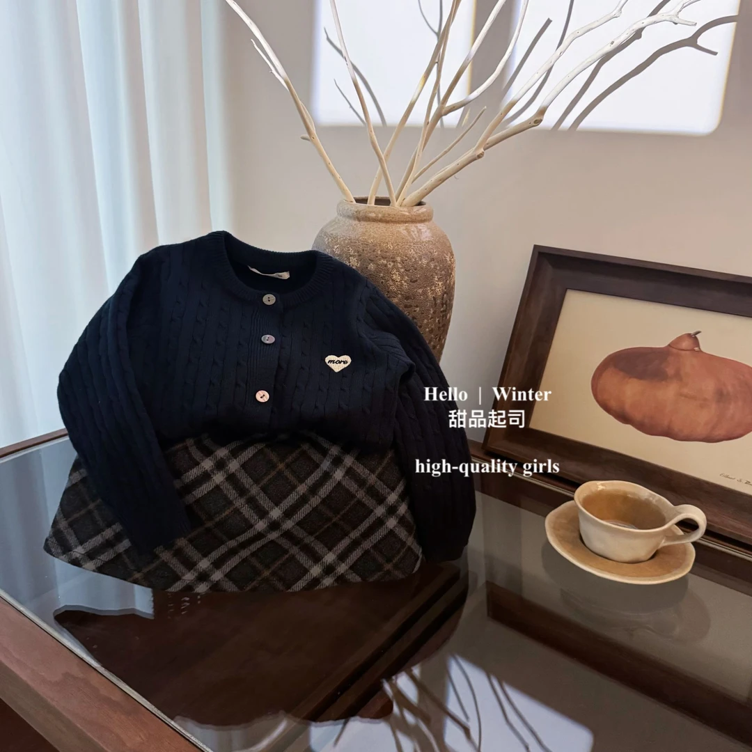 【甜品起司】学院女童百搭针织打底开衫内搭+灰色格纹呢子半身裙