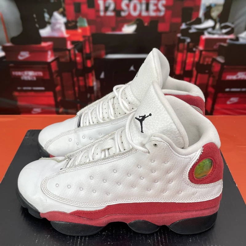 38码 中古 Nike AJ13 篮球鞋 芝加哥 GS 无盒 公价1689