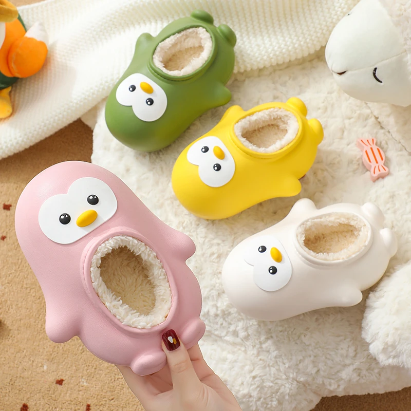 儿童冬季企鹅棉拖鞋女童宝宝防水加绒室内外男孩防滑卡通小孩棉鞋