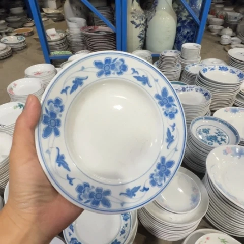 高温白瓷釉下17.5厘米2等品