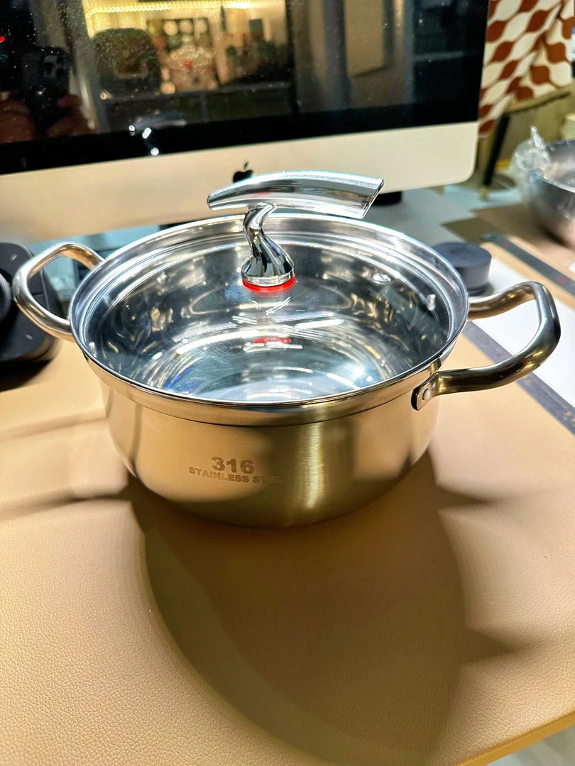 24厘米汤锅加厚不锈钢大容量无涂层网红锅