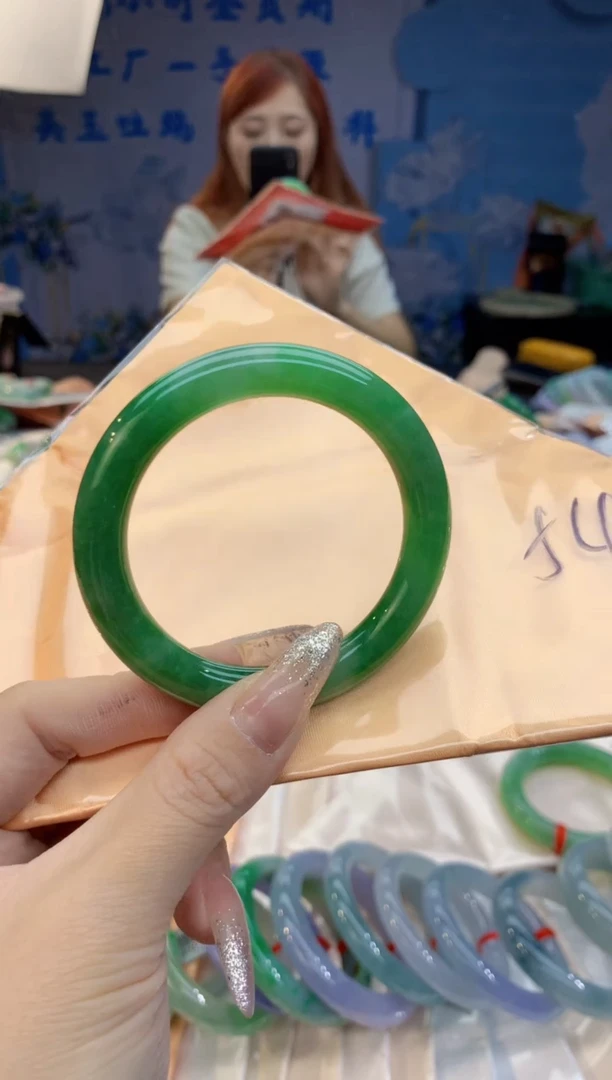 【闪购商品】翡翠手镯未镶嵌0816202248
