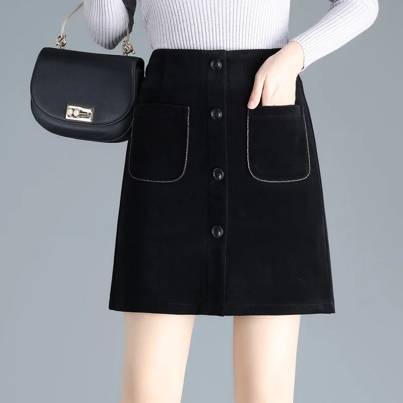 黑色半身裙女秋冬2025年新款高腰显瘦包臀裙小个子时尚防走光短裙
