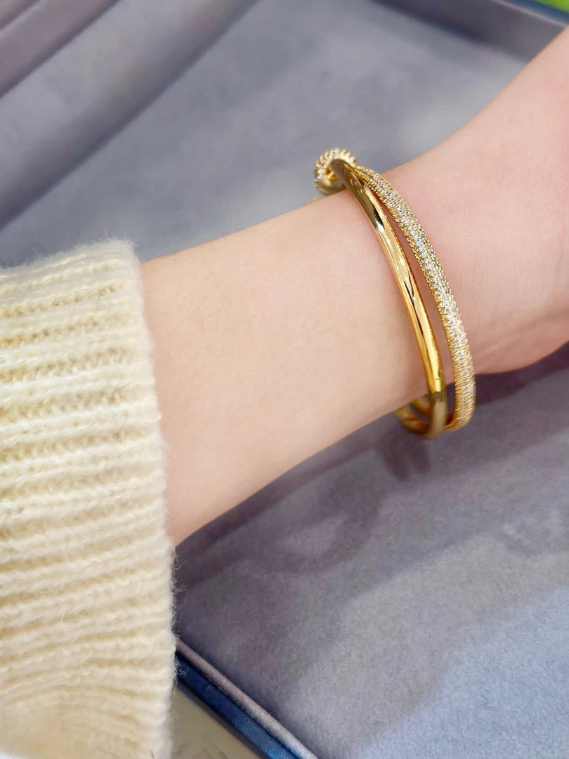 铜合金合成锆石手链 气质轻奢时尚百搭小众简约金色素款手链 6128