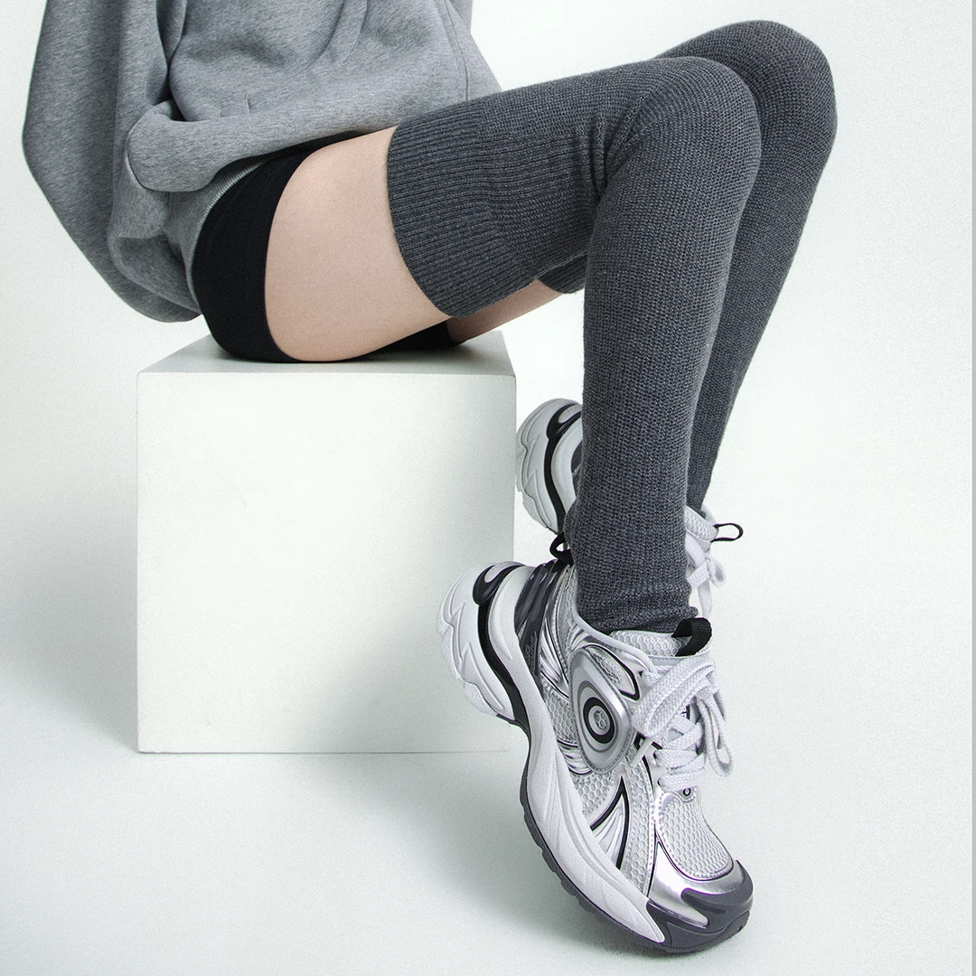 WCH秋冬日系粗线针织慵懒宽松加厚保暖过膝踩脚长筒袜套堆堆袜女