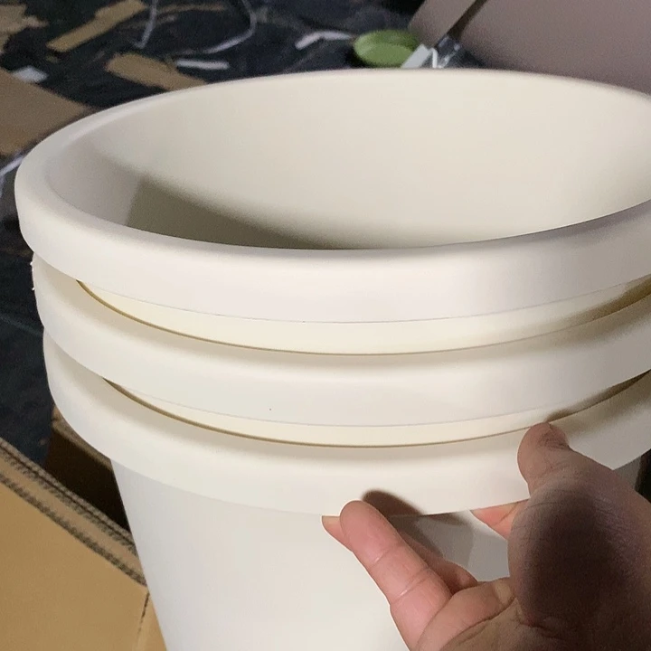 红陶20CM（含）-50CM（不含）32口米色球根无托3个