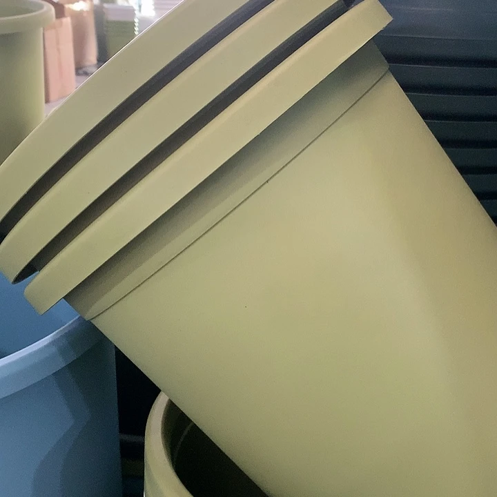 红陶20CM（含）-50CM（不含）33口果绿无托3个微瑕