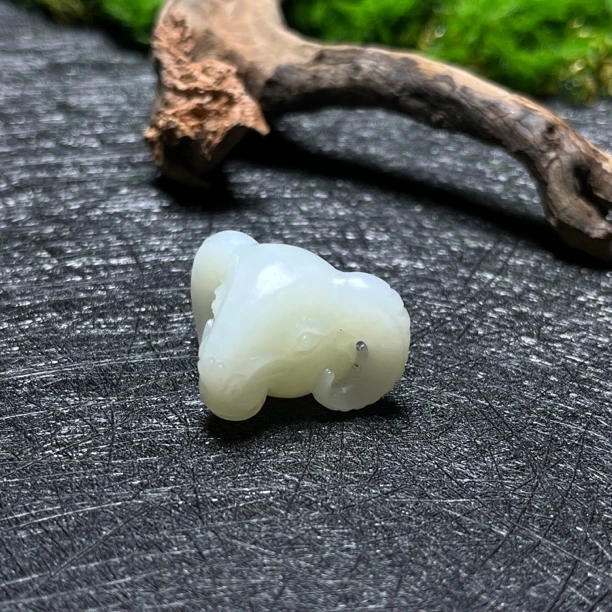 天然和田玉羊挂坠吊坠羊头领头羊挂坠吊坠锁骨链车钥匙挂包挂个性