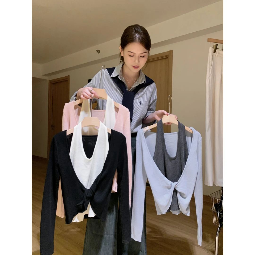 【汪阿菲】早秋叠穿 撞色假两件挂脖吊带针织衫女设计纽结长袖上衣