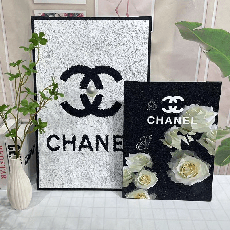 北欧ins高级感花朵小香风网红挂画衣帽间服装店直播间装饰画桌面