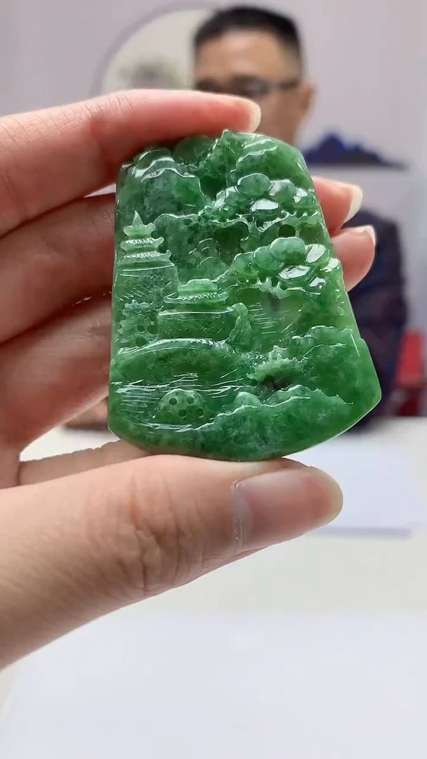【闪购商品】定制翡翠未镶嵌5116zm-毛货挂件44山水
