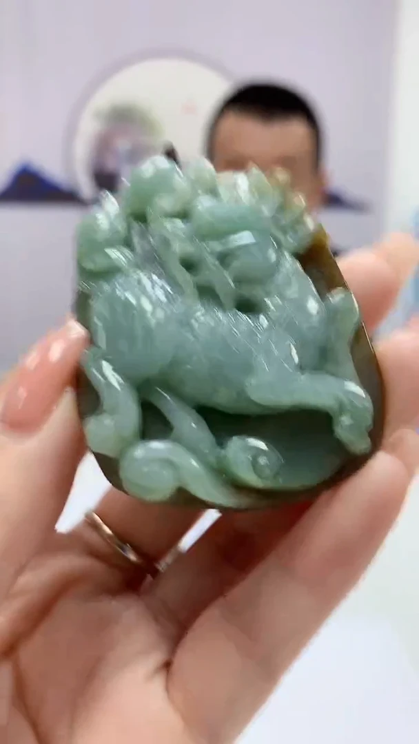【闪购商品】定制翡翠未镶嵌4905DD-毛货挂件45