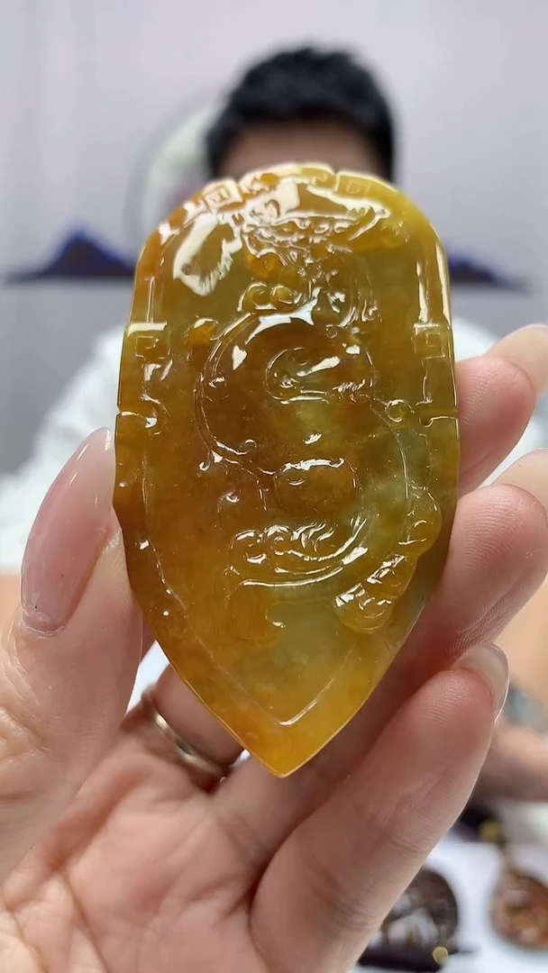 【闪购商品】定制翡翠未镶嵌5028DD-毛货吊坠326