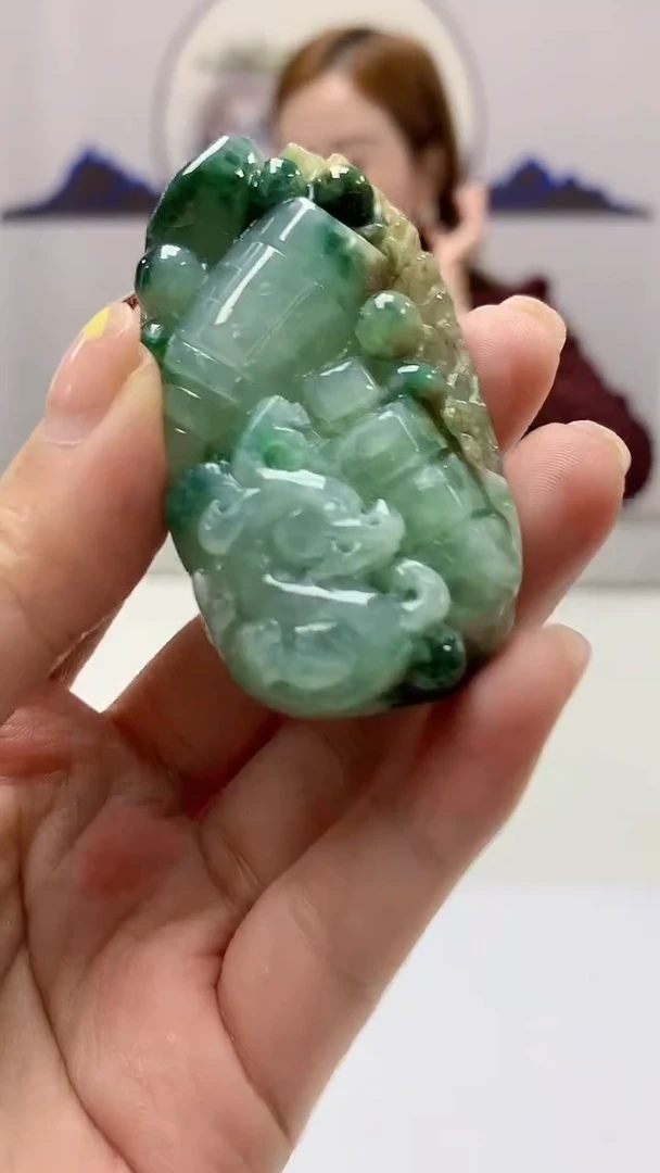 【闪购商品】定制翡翠未镶嵌4852ms-毛货171八破
