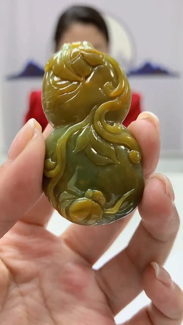 【闪购商品】定制翡翠未镶嵌4902ms-毛货挂件42