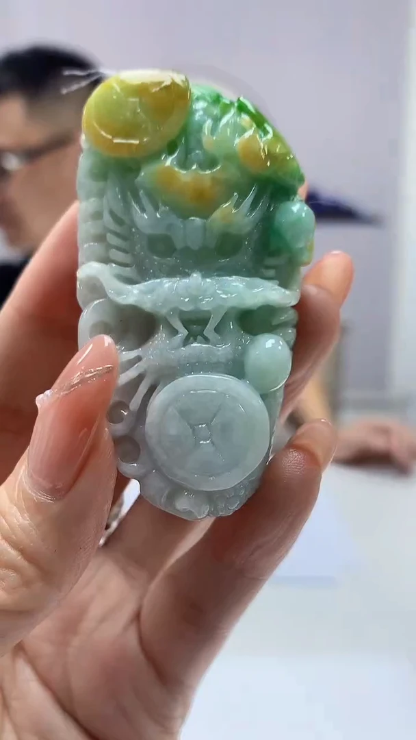 【闪购商品】定制翡翠未镶嵌5116DD-毛货吊坠80