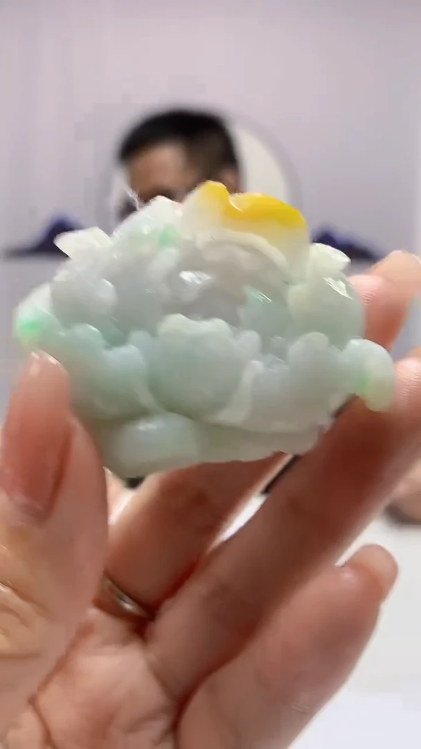 【闪购商品】定制翡翠未镶嵌5116DD-毛货吊坠98