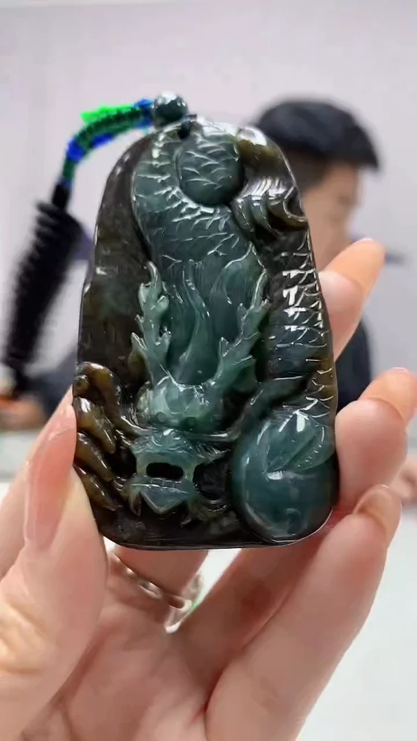 【闪购商品】定制翡翠未镶嵌5028DD-毛货吊坠186