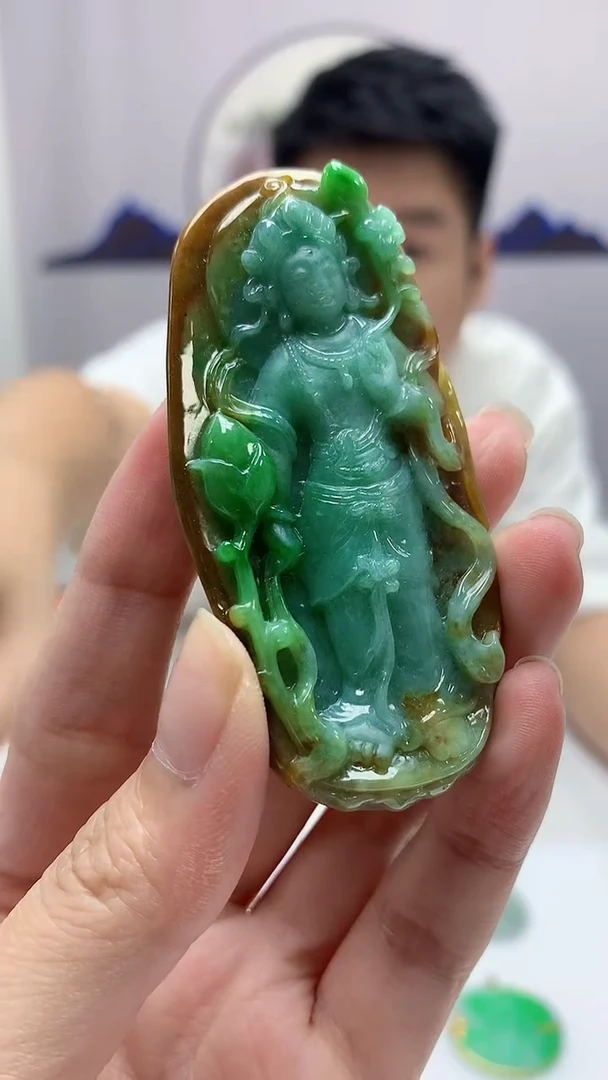 【闪购商品】定制翡翠未镶嵌5028zm-毛货挂件241人物