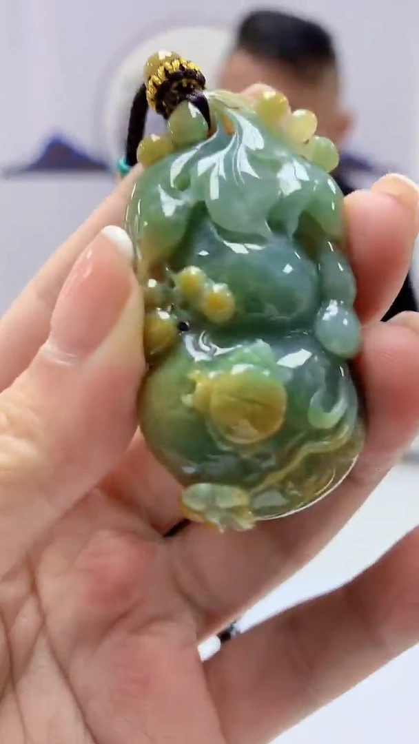 【闪购商品】定制翡翠未镶嵌4969ms-毛货葫芦17