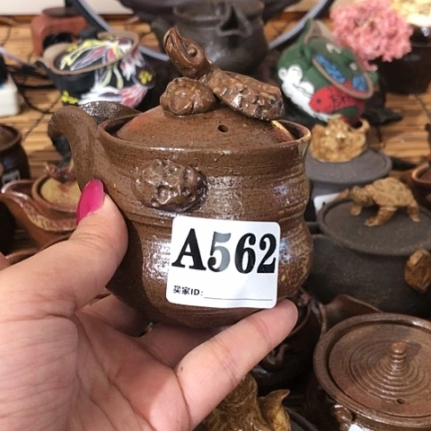 木有一点点的小姐姐